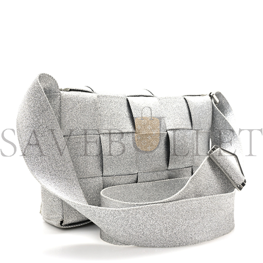 BOTTEGA VENETA WEBBING MAXI INTRECCIATO CASSETTE BAG SILVER (23*15*5.5cm)