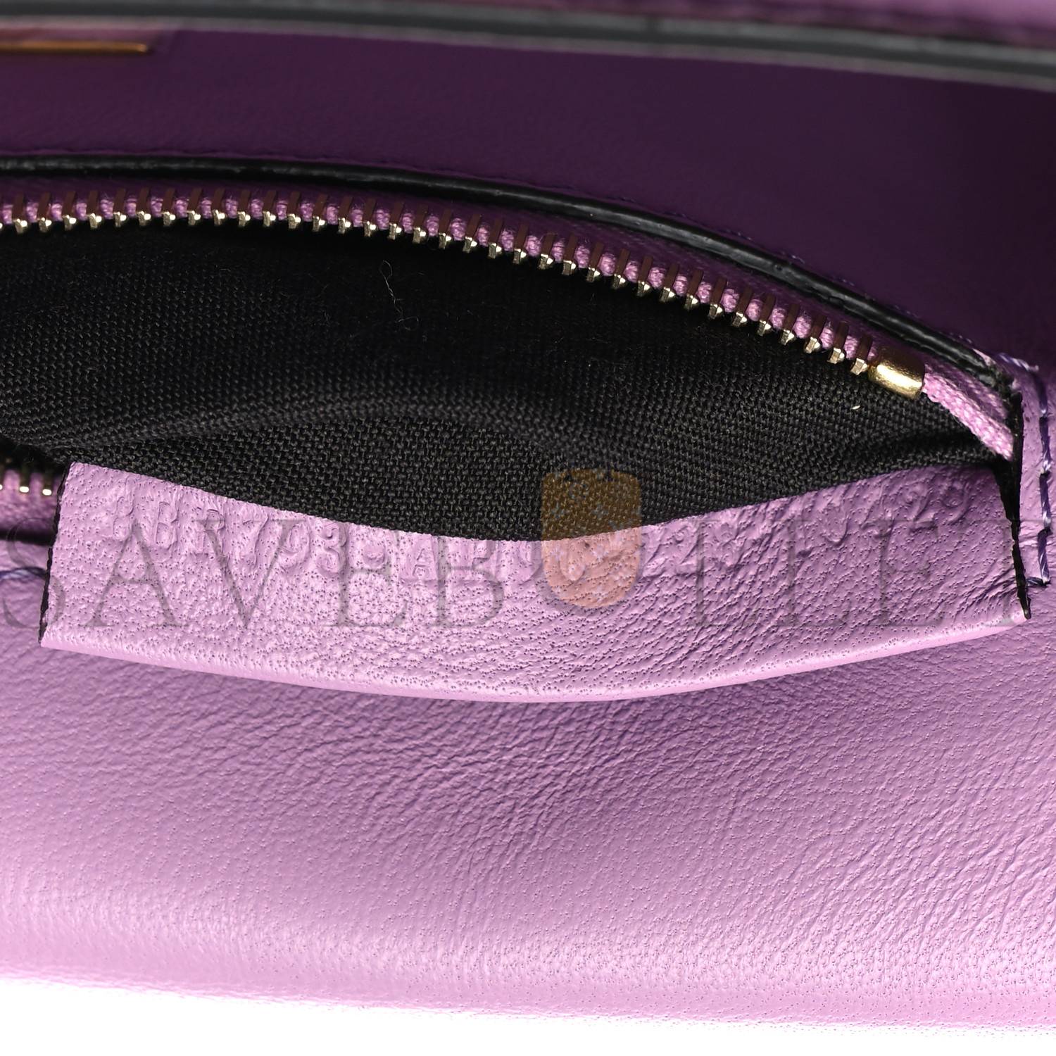 FENDI NAPPA SMALL FF EMBOSSED MIDI CHAIN BAGUETTE VIOLETTA (23*13*6cm)