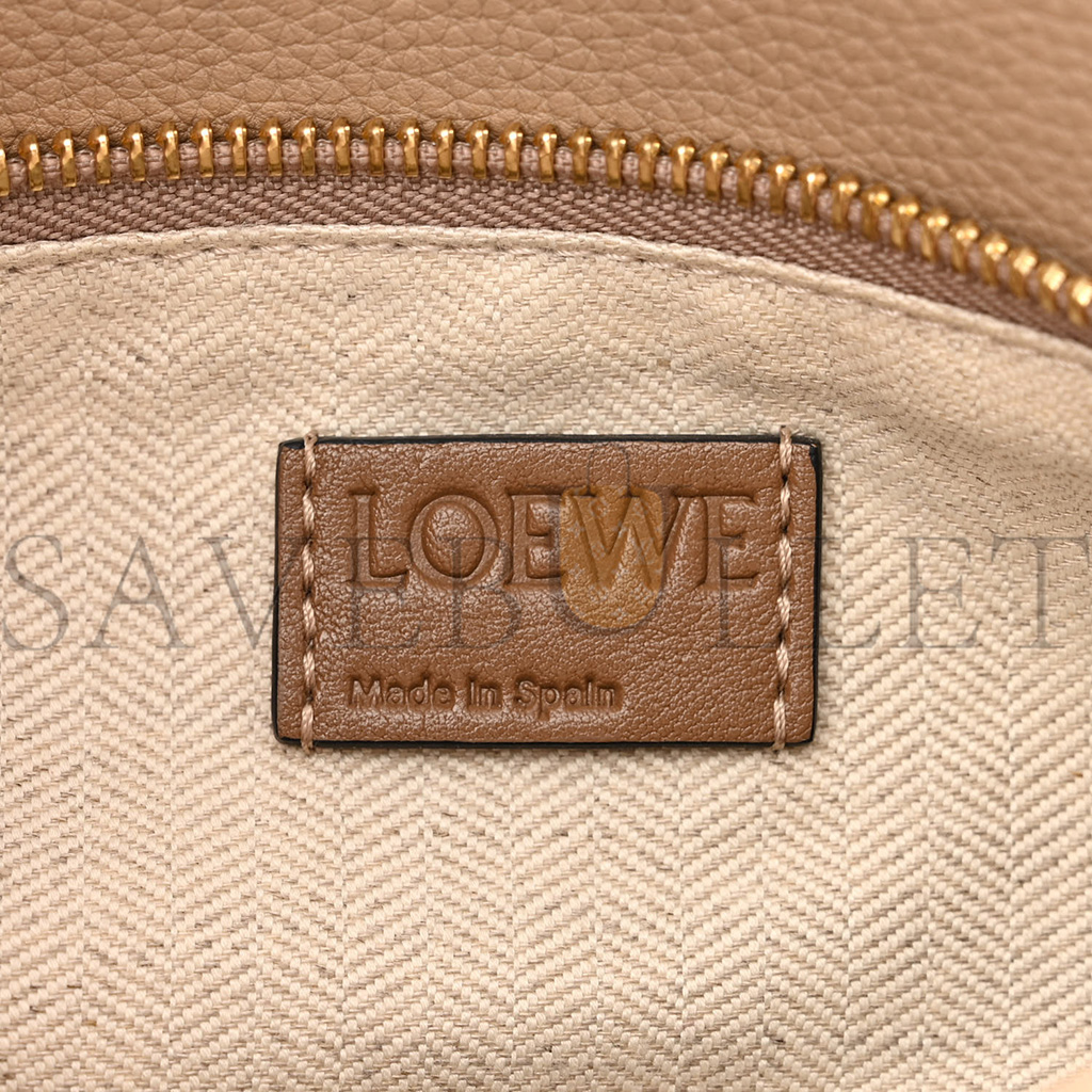 LOEWE GRAINED CALFSKIN SMALL PUZZLE BAG SAND MINK (24*16.5*10.5cm)